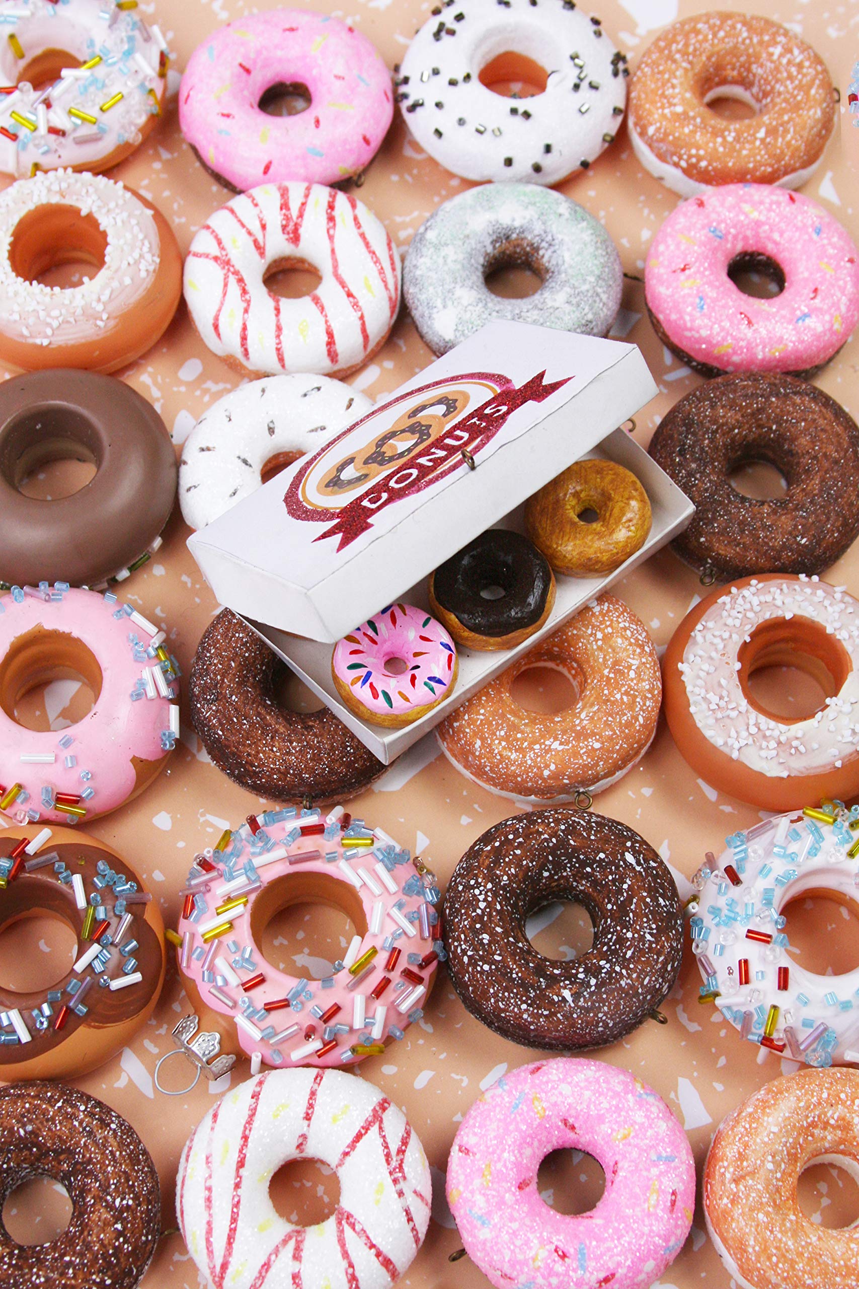 新品未使用 ドーナツボックス オーナメント Amazon.co.jp: Cody Foster & Co ドーナツオーナメント 箱入り : おもちゃ